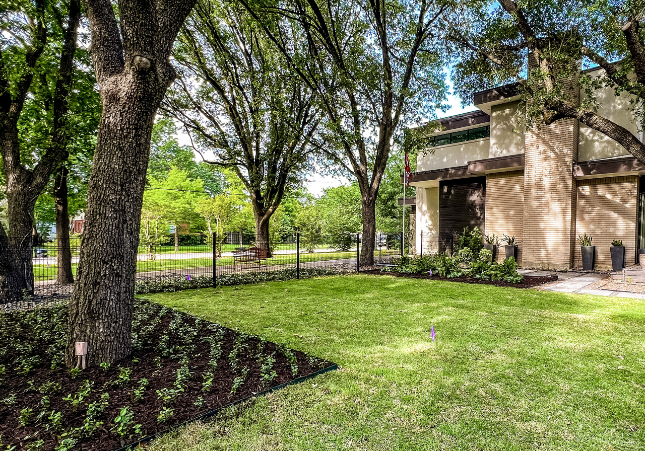 residential landscape services in Dallas neighborhoods