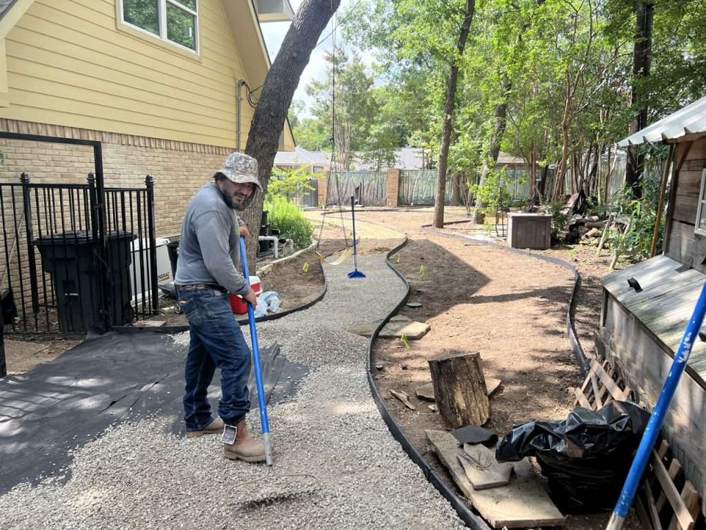 Aggregate walkway base installation for Dallas backyard flagstone path